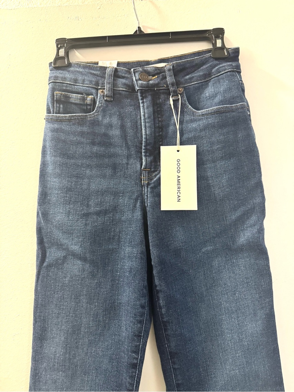 Good American Dark Blue Cuffed Straight Crop Jeans - Picture 2 of 8